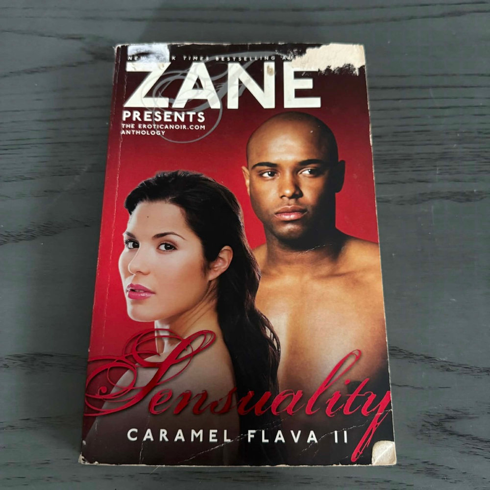 Zane Sensuality Caramel Flava II Coffee Table Book Red White One Size